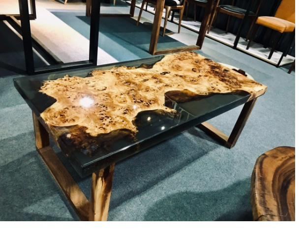 Epoxy furniture reference 3