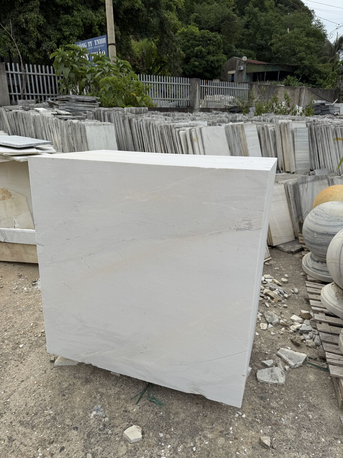 BAT STONE factory and finished stone products
